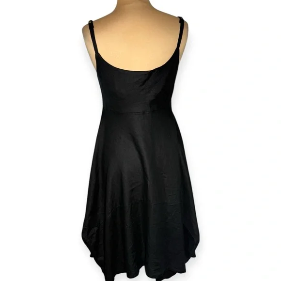 Artists and Revolutionaries black linen a-line
dress size M CBK - Picture 3 of 8